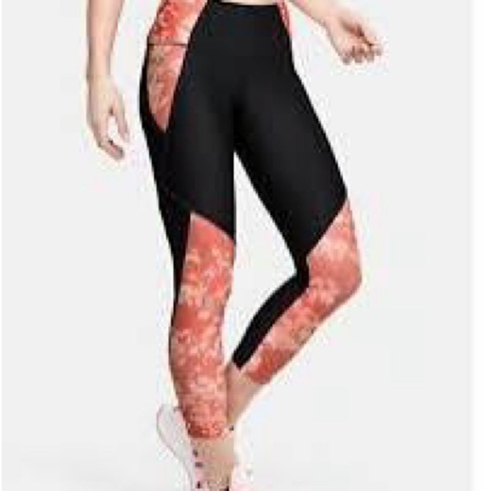 Floral Black and Pink Women's Leggings